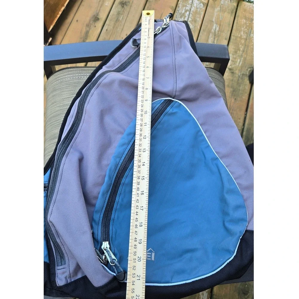 REI Sling Backpack Blue Grey Single Strap Crossbody Daypack Hiking Bag